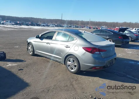 2019 Hyundai Elantra Sel z USA, uszkodzony, nr VIN KMHD84LF2KU811419